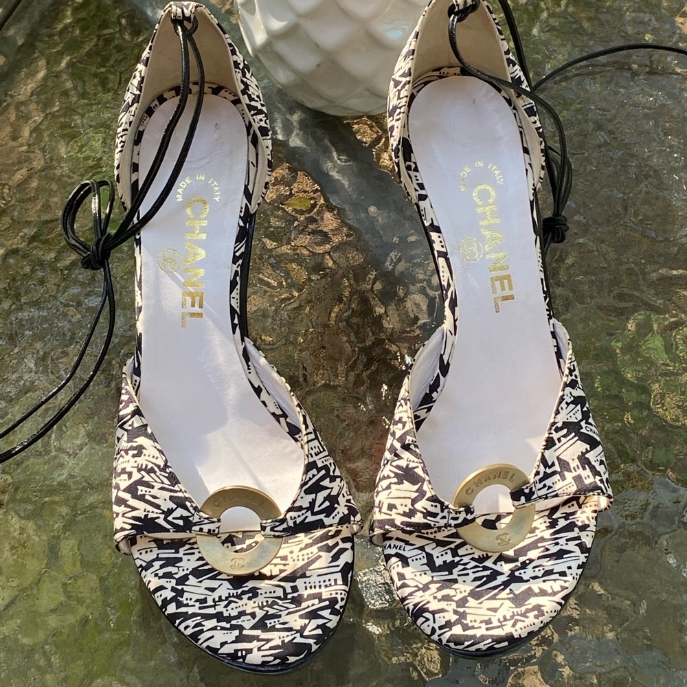 Chanel Vintage Black & White Logo Wedge Strappy Heels - Picture 5 of 16